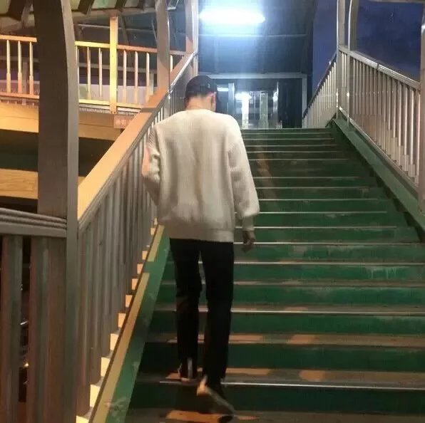 钱策欢婉