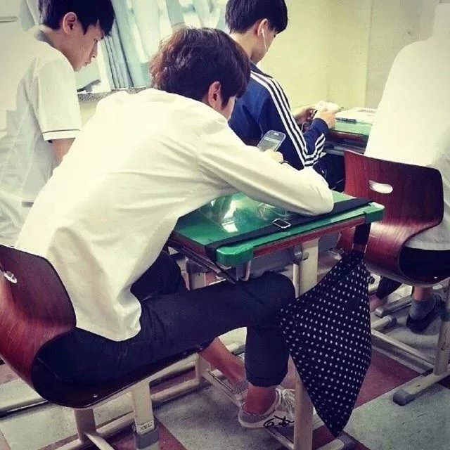 华世燕咏