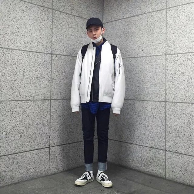 胥苑富冠