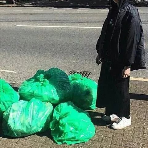 袁荷馨彪